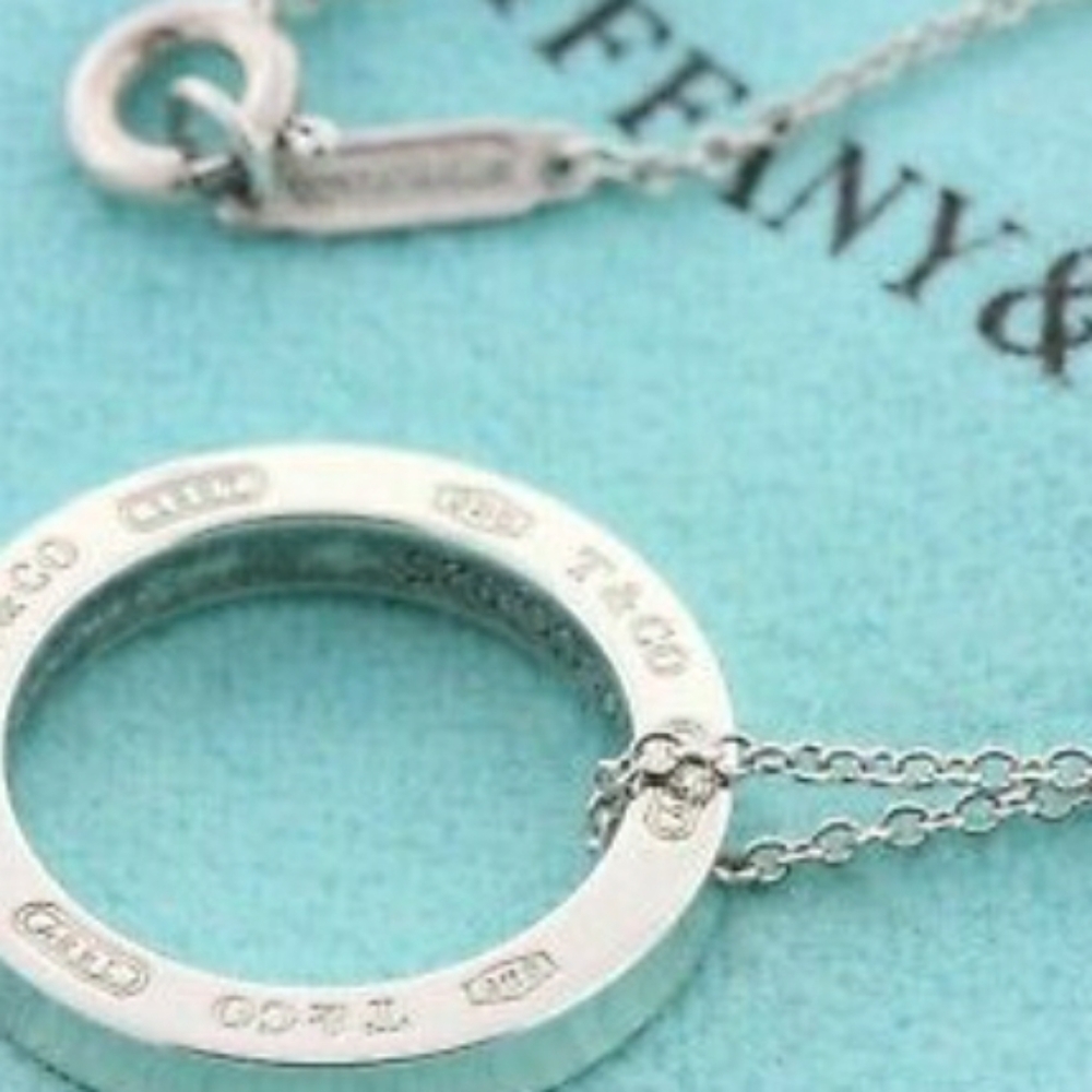 Tiffany & Co. 1837 Pendant Necklace! 16 inches Classic Statement Piece 💙 - Picture 4 of 5